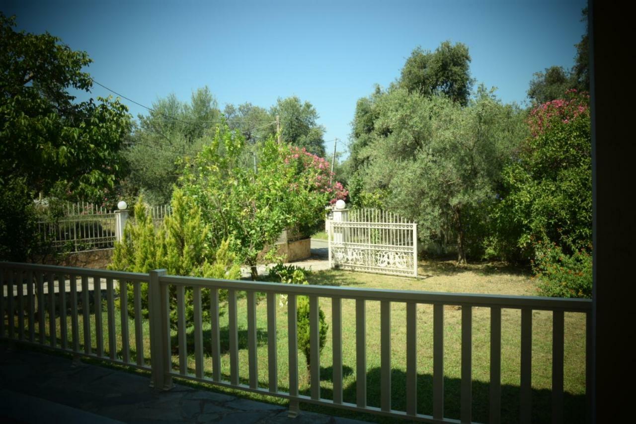 Areti'S Apartment Agios Georgios Pagon Dış mekan fotoğraf